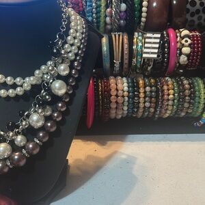 Elegant Pearl and Black Bead Necklace